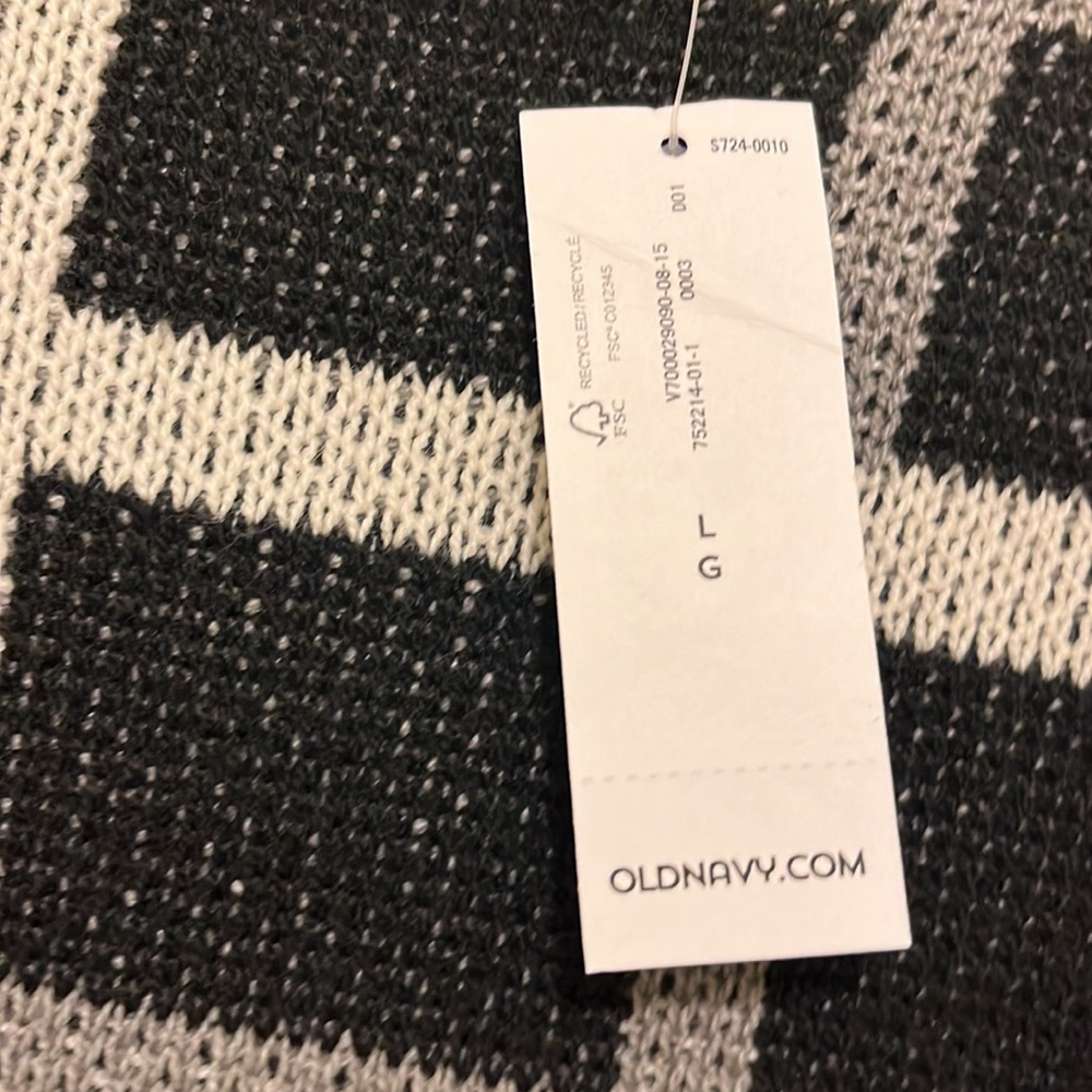 Mod Sweater - Picture 2 of 2